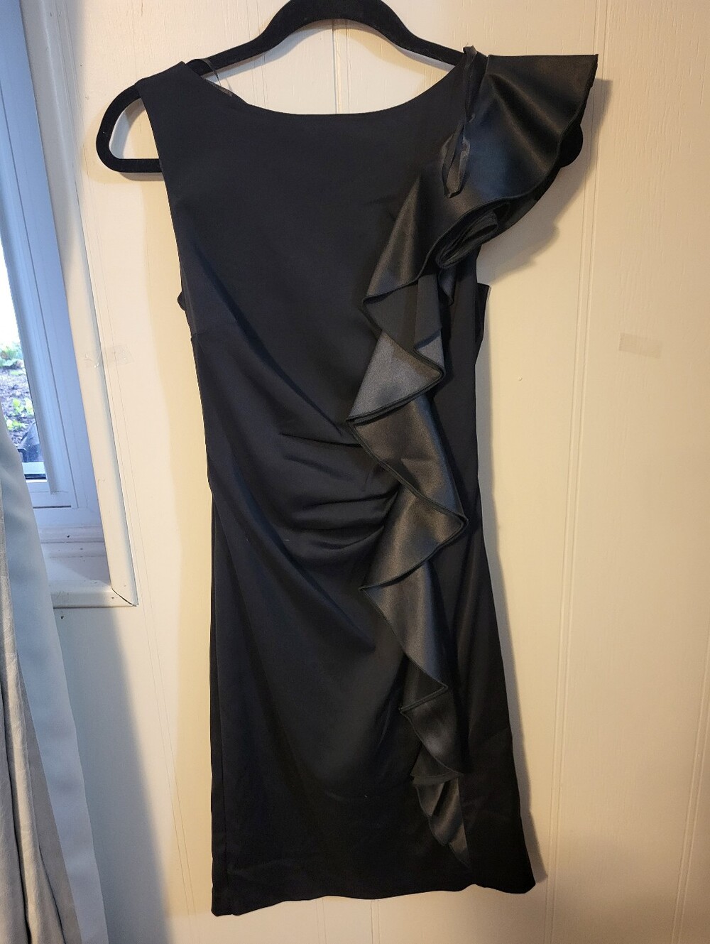 Le Chateau Satin Sleeveless Black Ruffle-Trim Dress Sz S/M See Measurements